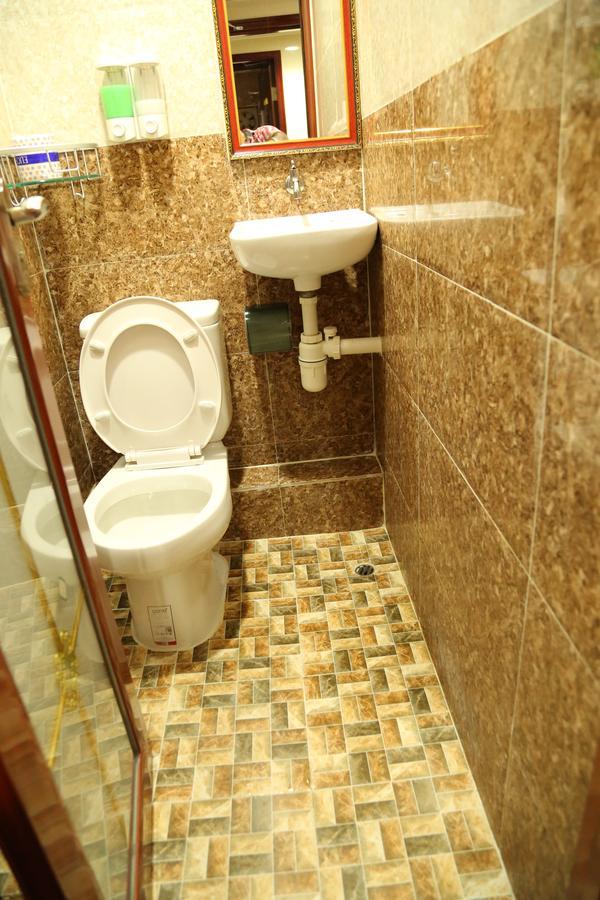 Euro Hostel Hong Kong Ngoại thất bức ảnh