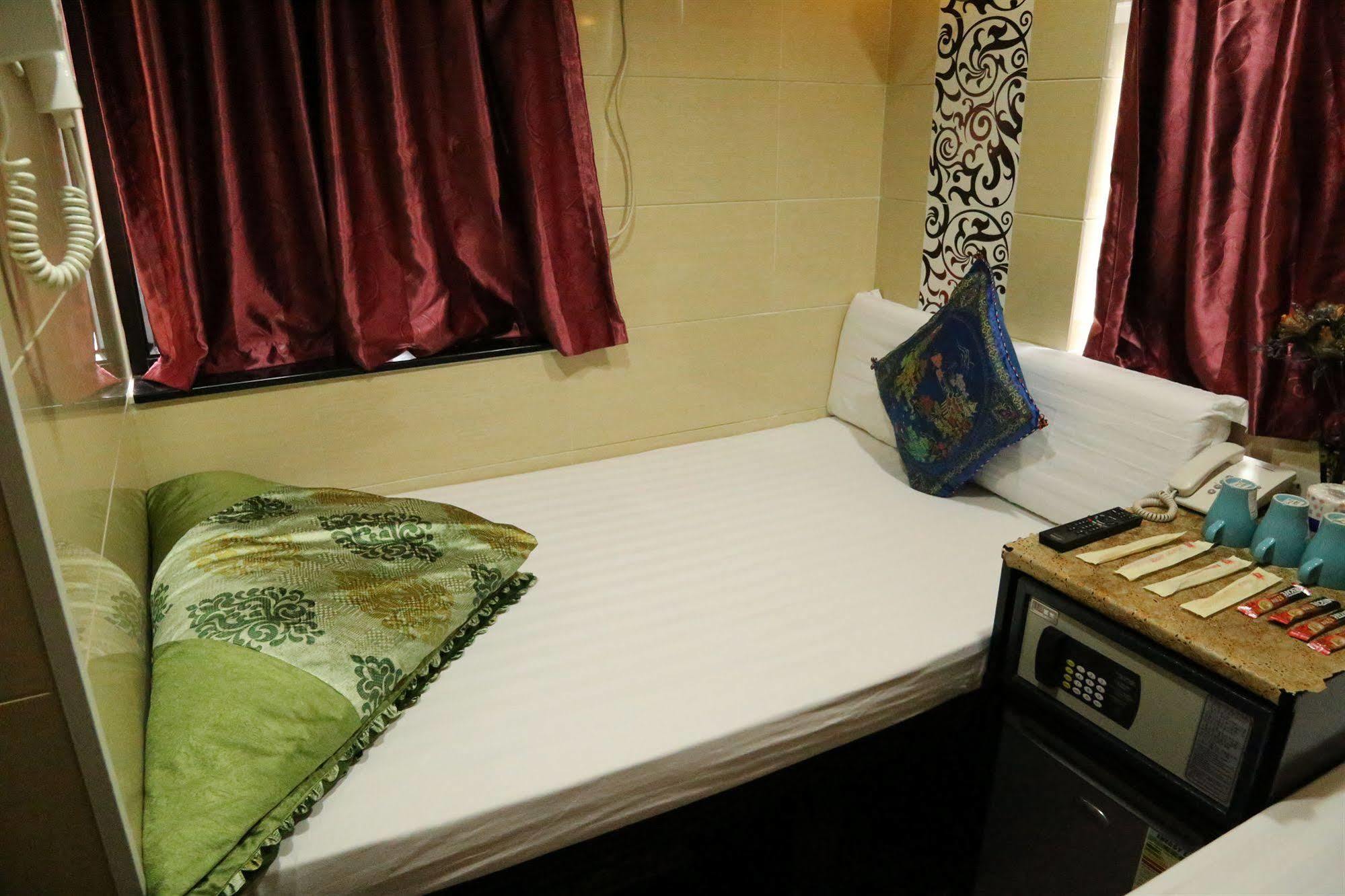 Euro Hostel Hong Kong Ngoại thất bức ảnh