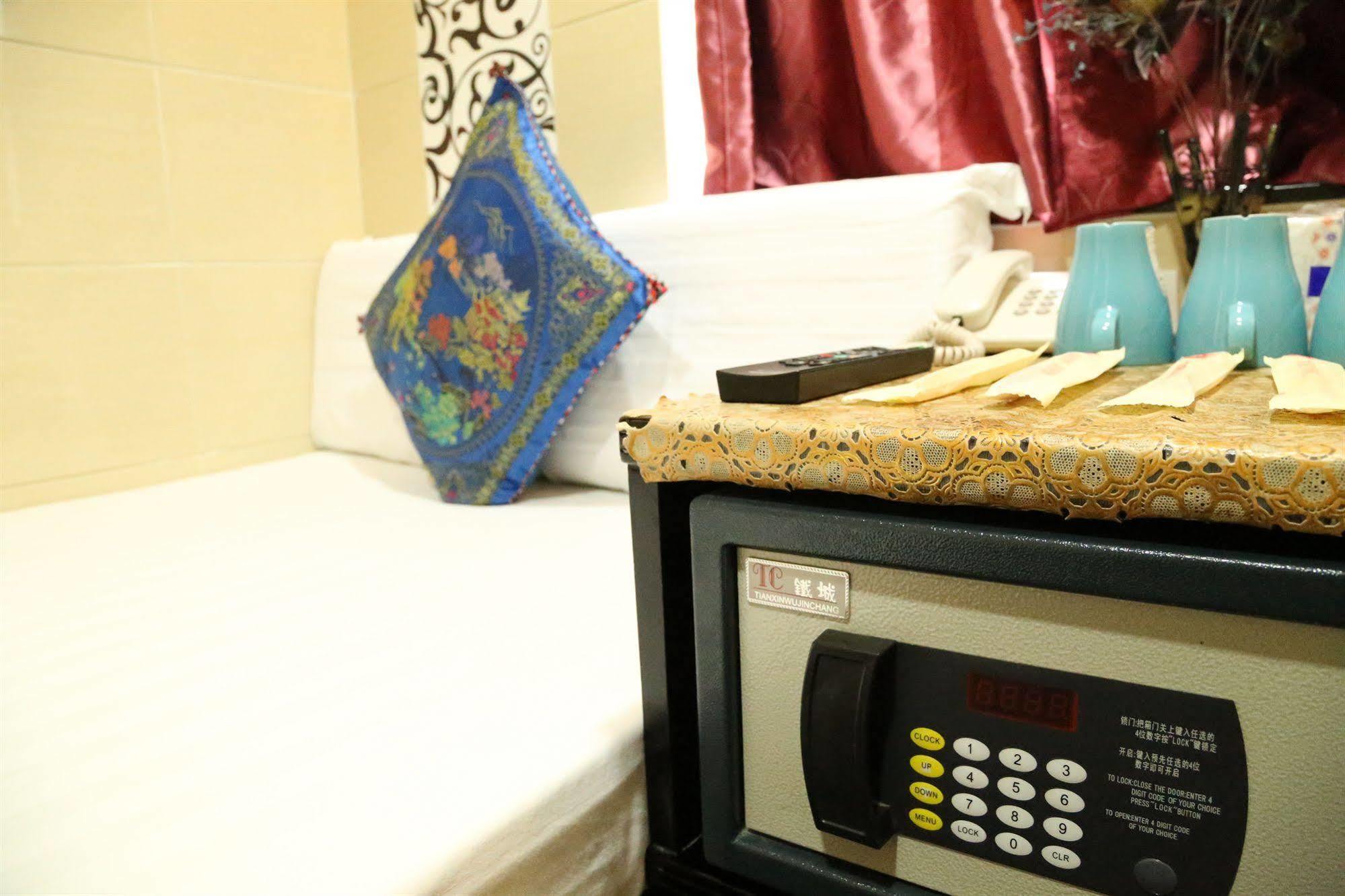 Euro Hostel Hong Kong Ngoại thất bức ảnh