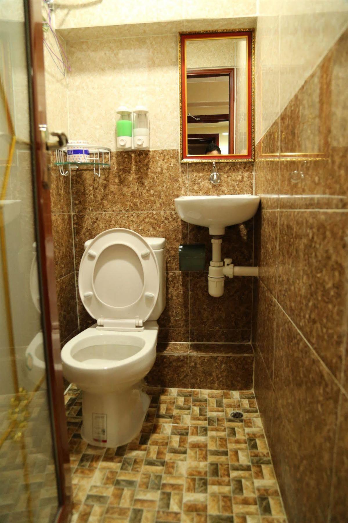 Euro Hostel Hong Kong Ngoại thất bức ảnh